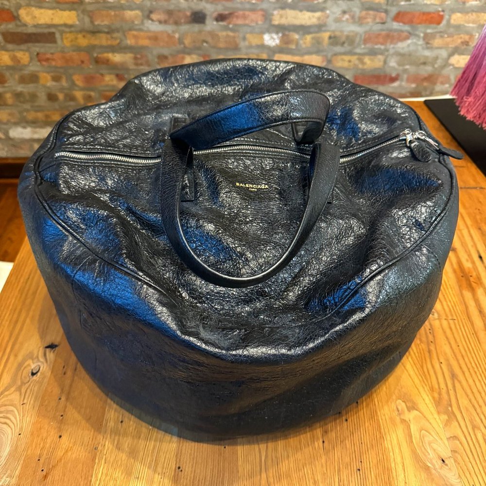 2017 Balenciaga XL Air Hobo Bag